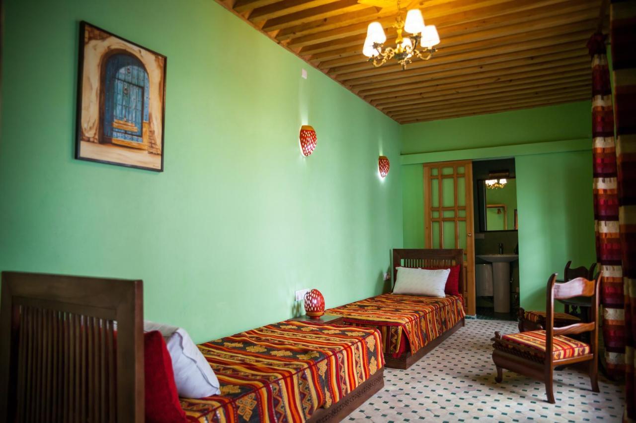 Dar Shaeir Bed & Breakfast Rabat Oda fotoğraf